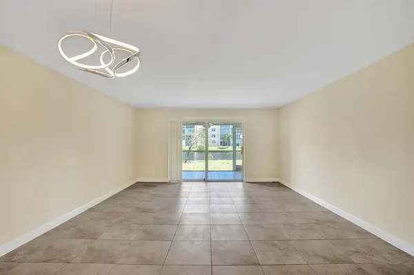 Dania Beach, FL 33004,301 SE 3rd St #110