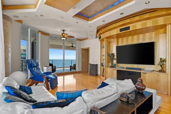 Fort Lauderdale, FL 33316,100 S Birch Rd #2702