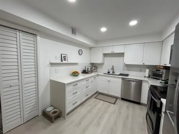 Weston, FL 33326,16325 Golf Club Rd #109