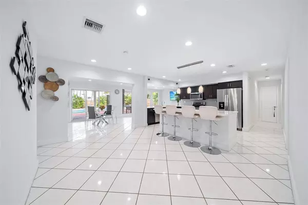 Hollywood, FL 33021,5317 Harrison St