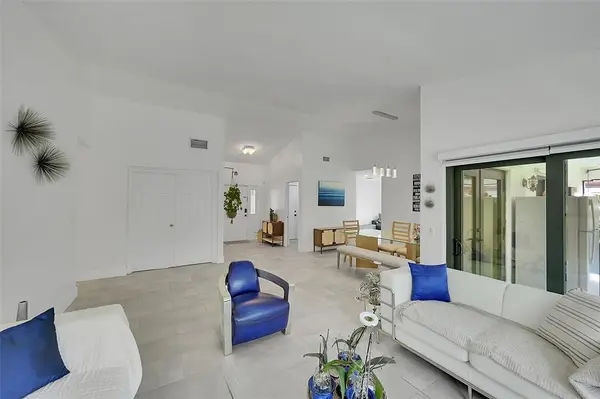 Coconut Creek, FL 33066,2161 NW 40th Ave