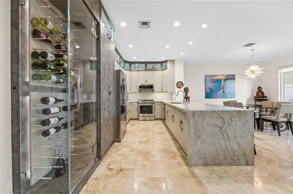 Fort Lauderdale, FL 33305,2517 NE 18th St