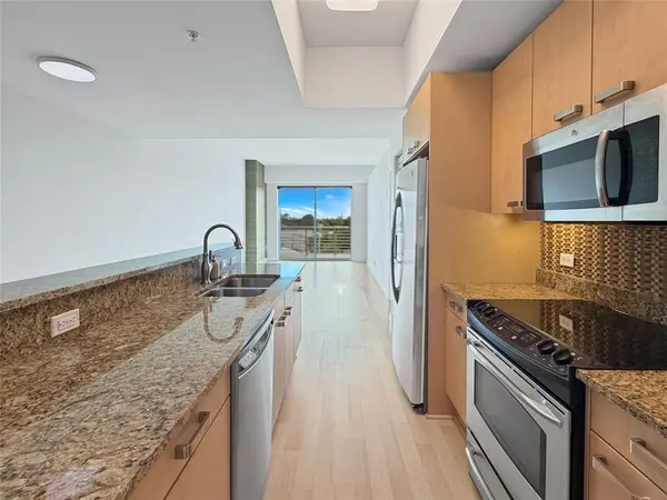 Wilton Manors, FL 33305,2301 Wilton Dr #408