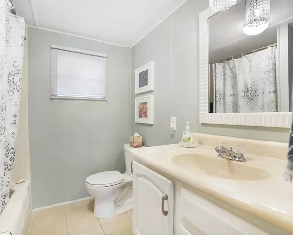 Davie, FL 33324,1921 SW 87th Ter