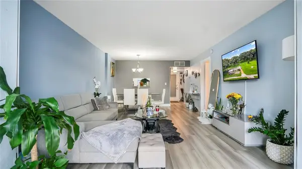 3001 NW 48th Ave #442, Lauderdale Lakes, FL 33313