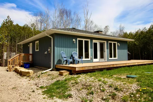 Northern Bruce Peninsula, ON N0H 2R0,134 Maple Golf CRES
