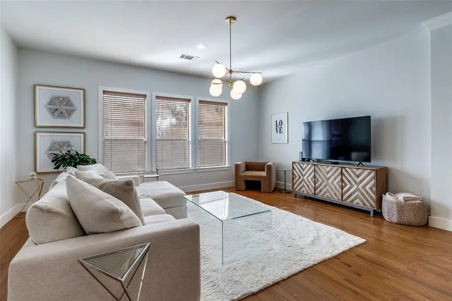 4830 Cedar Springs Road #11, Dallas, TX 75219