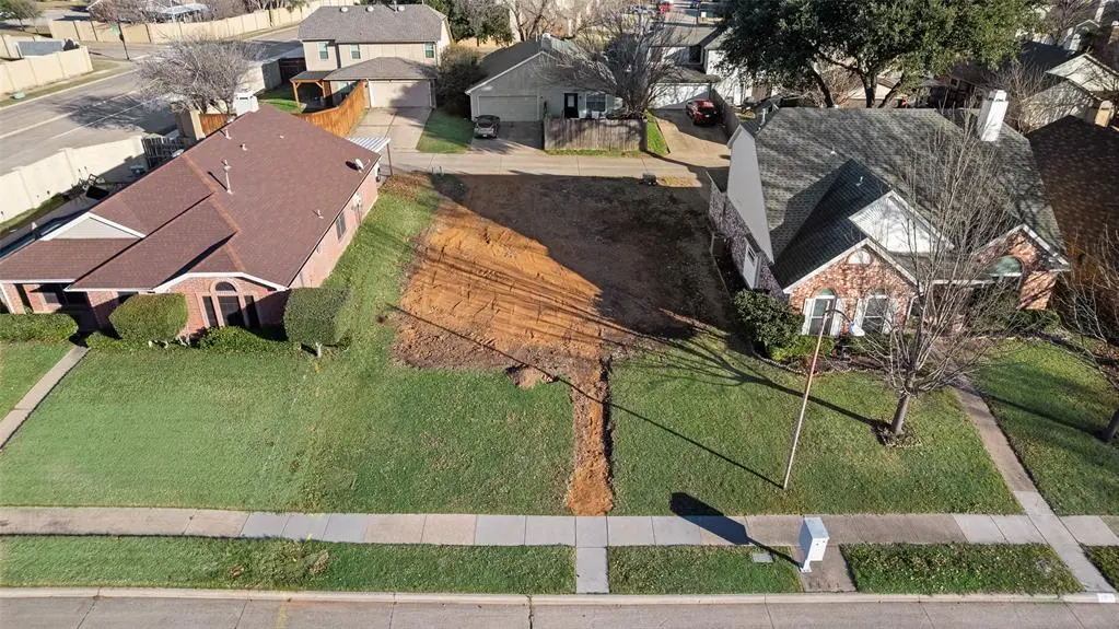 Grand Prairie, TX 75052,4304 Saugus Drive