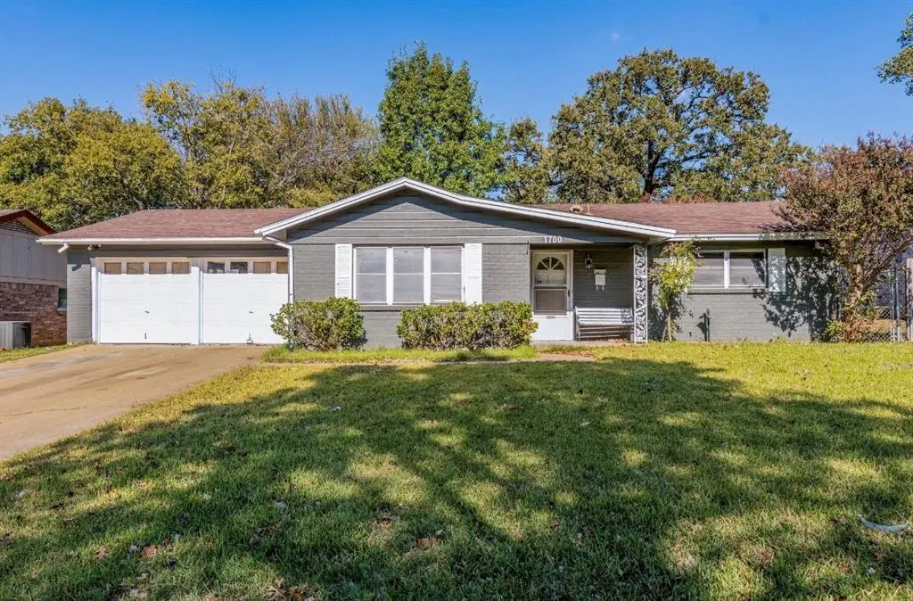 Euless, TX 76040,1700 Sagebrush Trail