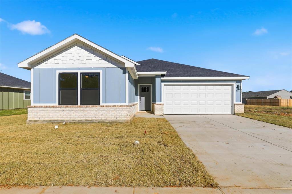 Tolar, TX 76476,472 Peace Lily Way