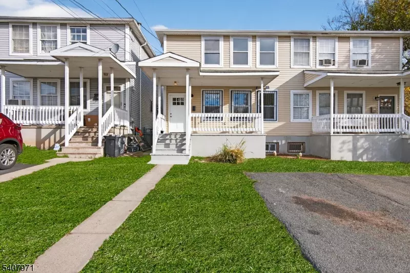 Newark City, NJ 07103,414 15Th Ave