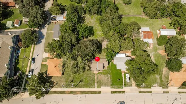 Grapevine, TX 76051,404 W Hudgins Street