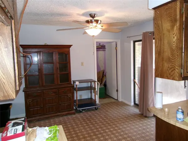 Athens, TX 75751,538 E Massey Street