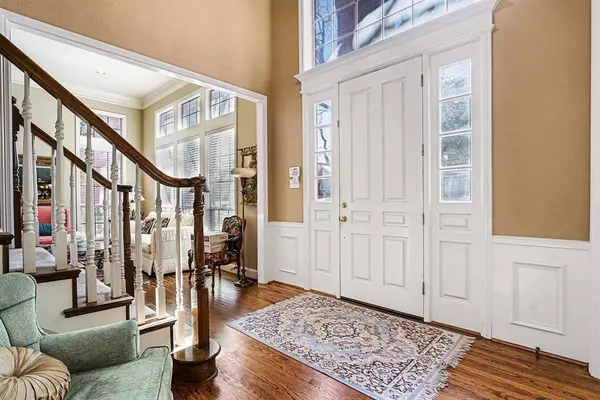 Plano, TX 75024,4561 Huntwick Drive