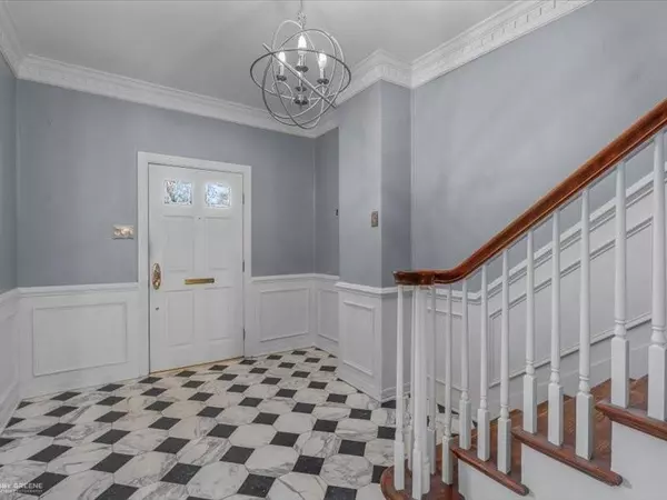 Shreveport, LA 71106,18 Dudley Square