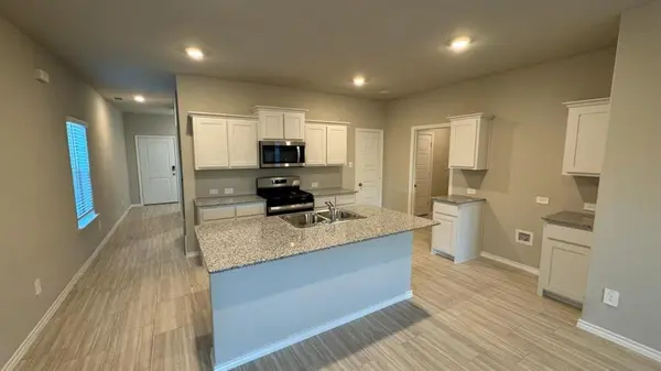 Denton, TX 76249,7604 MISTY CREEK Drive