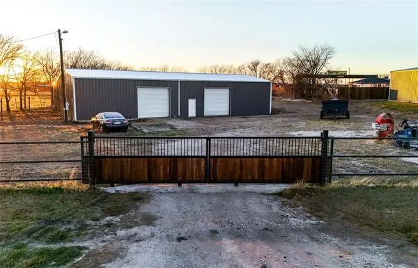 17549 US Highway 380 W, Ponder, TX 76259