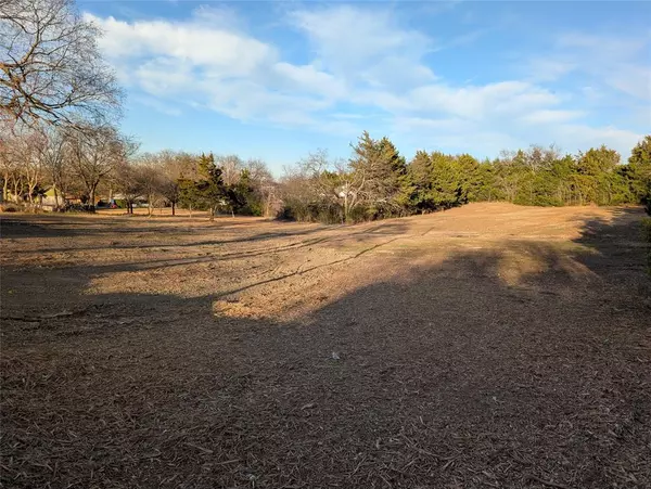 Van Alstyne, TX 75495,402 E Fulton Street