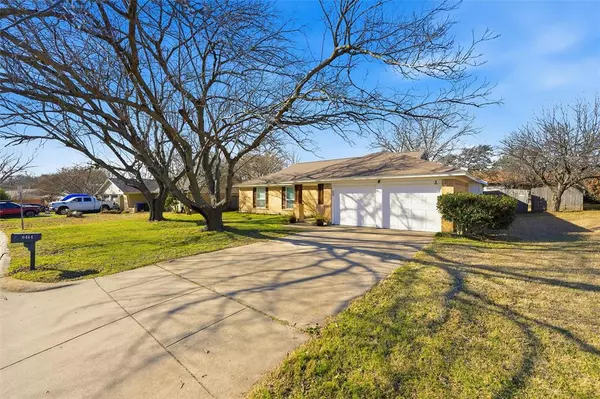 Fort Worth, TX 76133,6404 San Juan Avenue