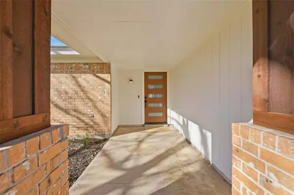 Fort Worth, TX 76133,6404 San Juan Avenue