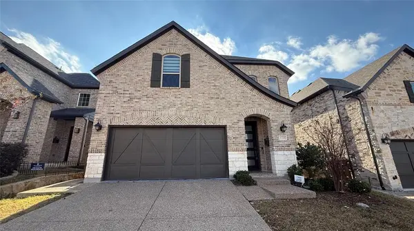 1728 Tallwich Drive, Carrollton, TX 75010