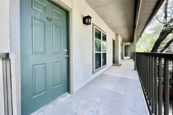 Dallas, TX 75214,6303 Richmond Avenue #207