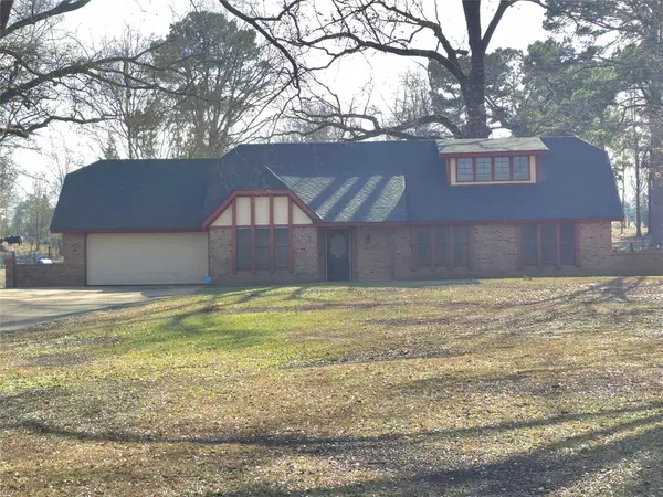 Daingerfield, TX 75638,595 County Road 1100