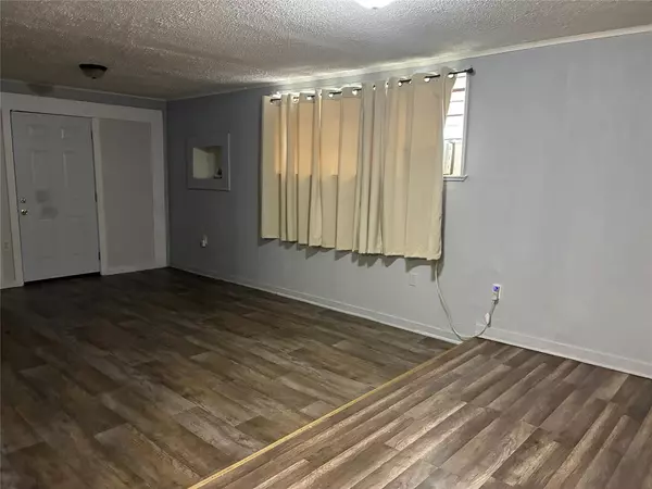 Bossier City, LA 71111,329 Berry Street