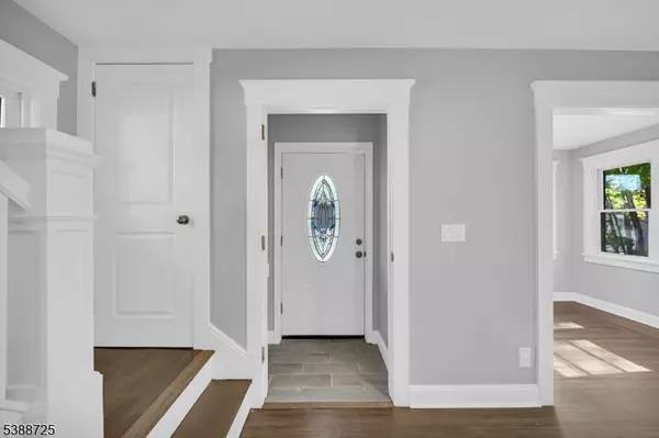 Teaneck Twp., NJ 07666,1470 Gaylord Ter