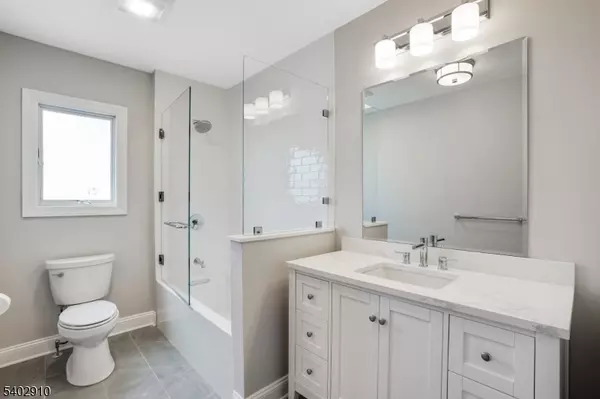 Bloomfield Twp., NJ 07003,79 Mill St 79B #79B