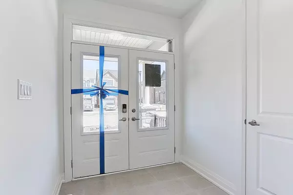 Pickering, ON L1X 0N8,1457 Mourning Dove LN