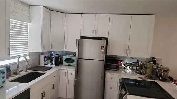 Lighthouse Point, FL 33064,2202 NE 36th St #15