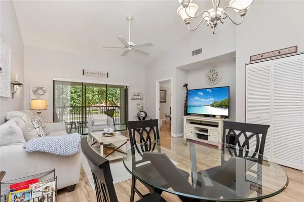 Deerfield Beach, FL 33442,206 Congressional Way #206