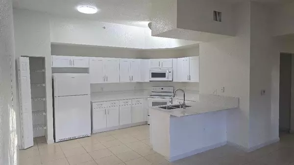 Coral Springs, FL 33065,2851 Riverside Dr #101