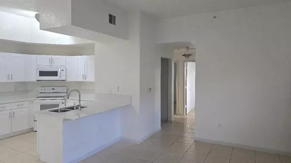 Coral Springs, FL 33065,2851 Riverside Dr #101