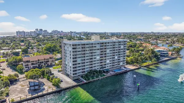 2611 N Riverside Dr #304, Pompano Beach, FL 33062