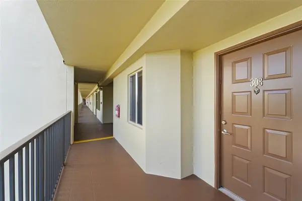 Pembroke Pines, FL 33027,1301 SW 142nd Ave #308H