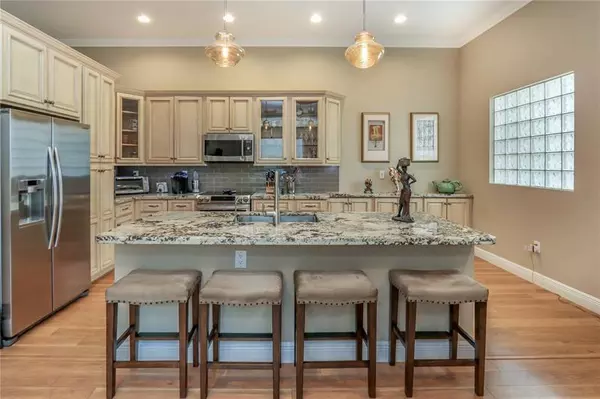 Hollywood, FL 33019,1115 Linden St