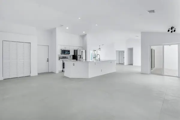 Wellington, FL 33414,12865 Kingsway Rd