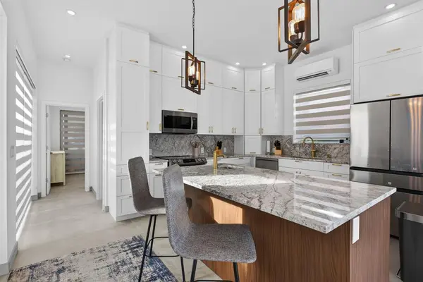 Margate, FL 33068,633 N Cortez Dr #633