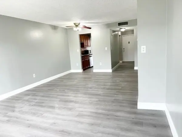 Sunrise, FL 33351,3110 N Pine Island Rd #101