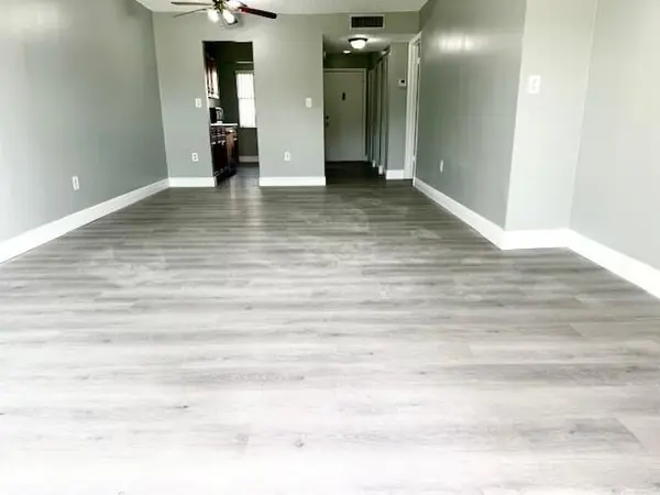 Sunrise, FL 33351,3110 N Pine Island Rd #101