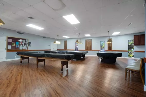 Hollywood, FL 33024,100 Berkley Rd #105