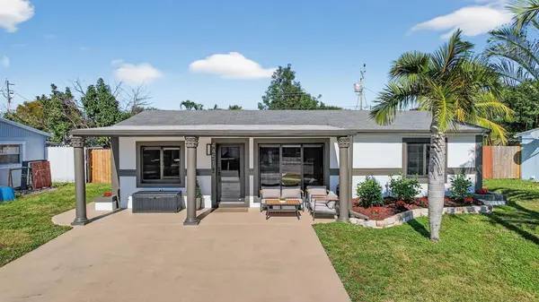 4451 SW 23rd St, Fort Lauderdale, FL 33317