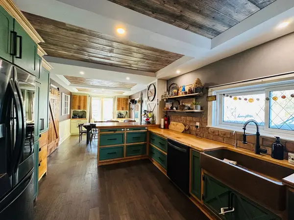 Frontenac, ON K0H 1V0,4376 William ST