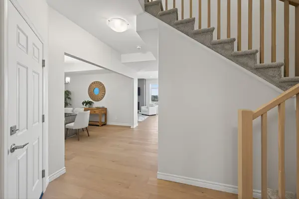 Belleville, ON K8N 0V6,14 Peace River ST