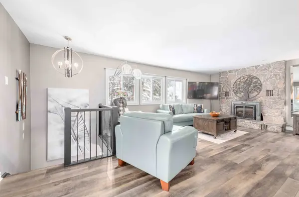 Huntsville, ON P1H 1A6,256 Woodland DR