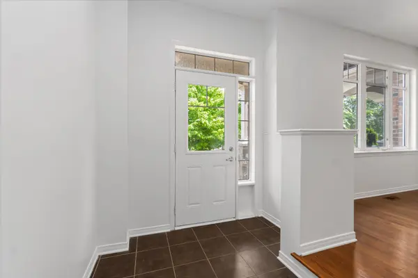 Barrhaven, ON K2J 5A3,349 SWEETFLAG ST