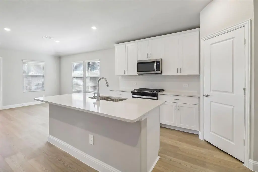 Farmersville, TX 75442,4110 Joe Pool Drive