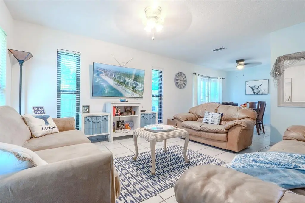 Dania Beach, FL 33004,813 NW 12th Ave